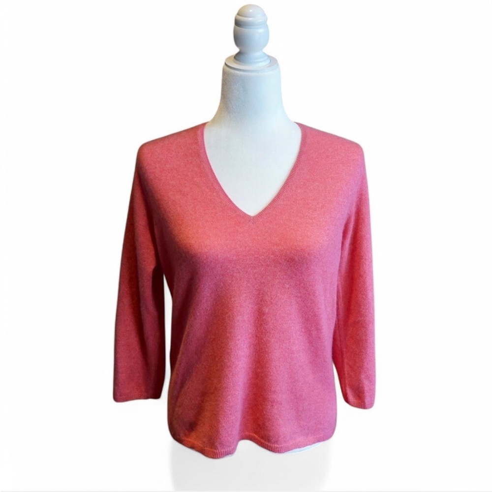 💚FOLIO NY | SAKS 5th Ave V-Neck Cashmere Sweater